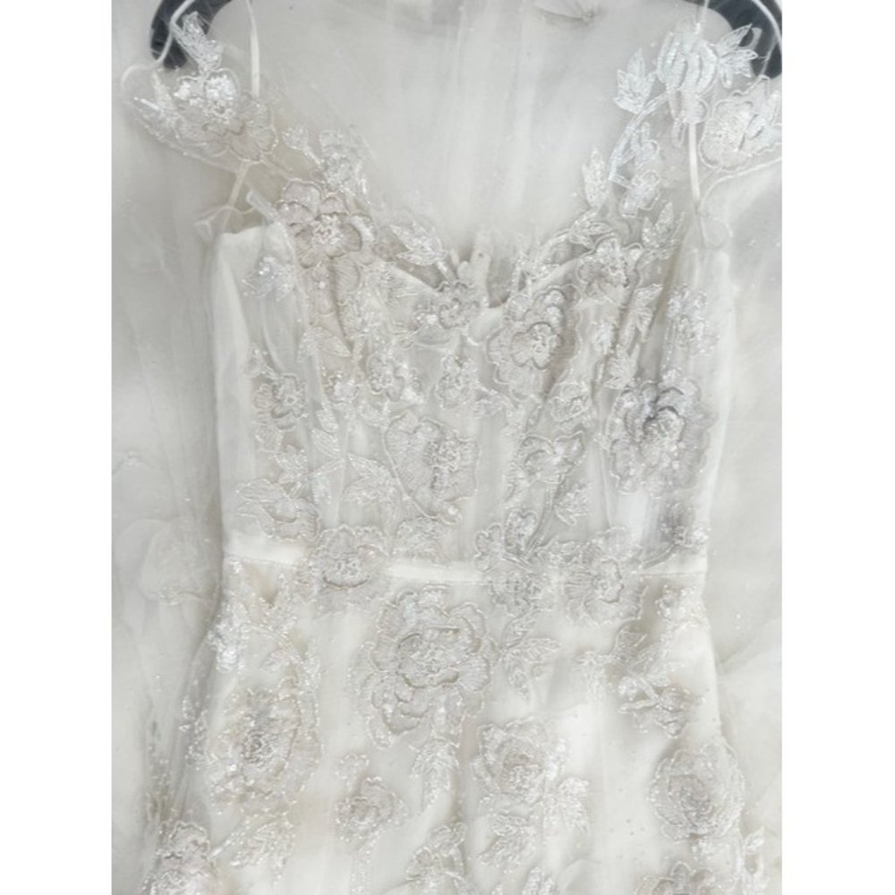 Marchesa Selena S20 Modern Ivory Wedding Dress flower on tulle - Picture 9 of 13